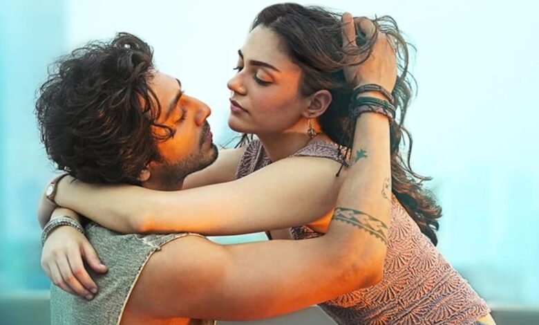अनीत पड्डा: सैयारा में अनन्या पांडे के भाई संग डेब्यू! 1 censor board chop adult scene 2025 07 48e1be233e032f2bfcaf9334d3ffddec 16x9