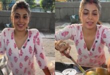 girl sell food on thela 2025 07 ca462da065efd6864ef9fbc098e7b254 16x9
