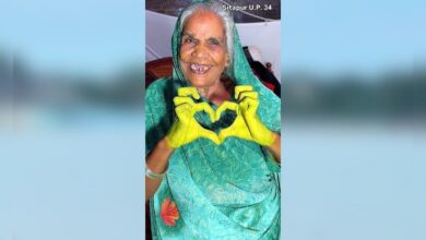 magic with hand Granny amazing style Granny Dance with Fingers Granny finger dance 2025 07 c062a0aa4