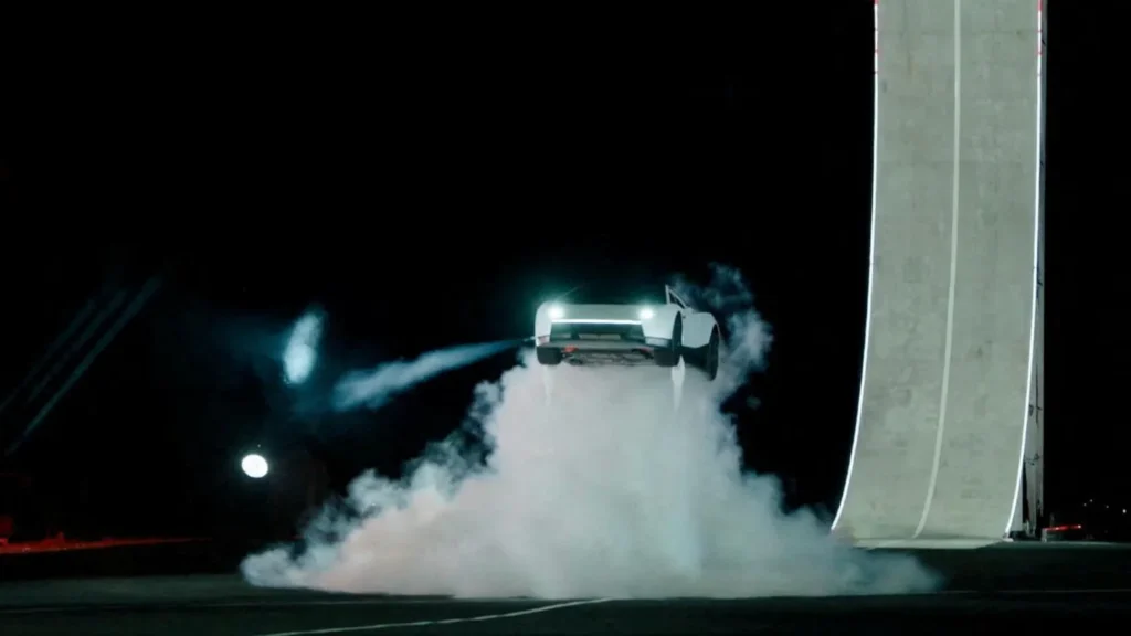 Tesla Roadster 2026